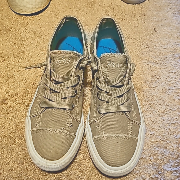 Blowfish Shoes - Womens slip on shoes